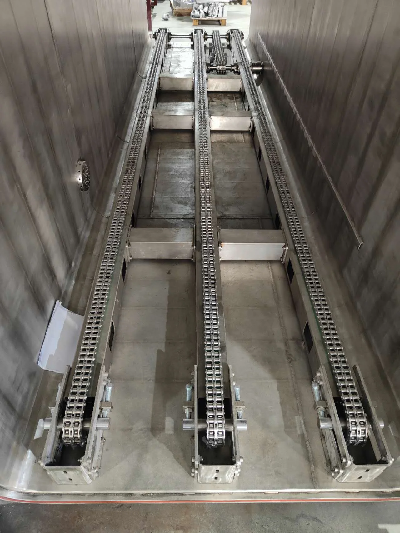 Sterilizer Chamber Conveyor